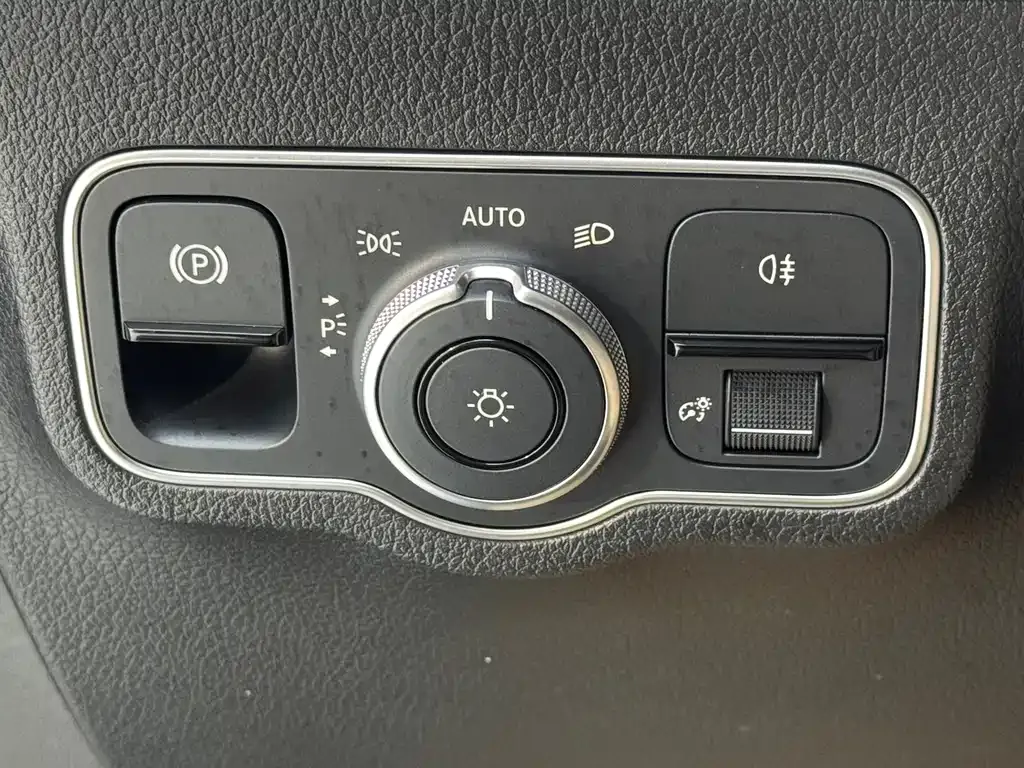 Mercedes-Benz GLB 2022 из CN, фото 9