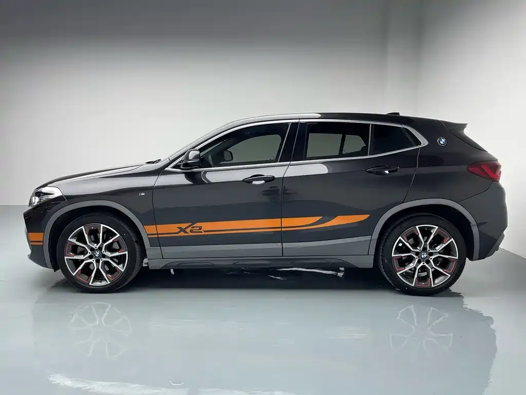 BMW X2 2022 из CN, фото 3