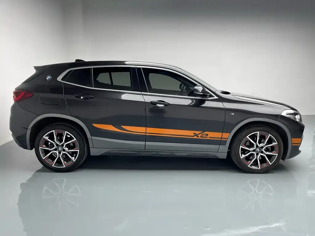 BMW X2 2022 из CN, фото 2