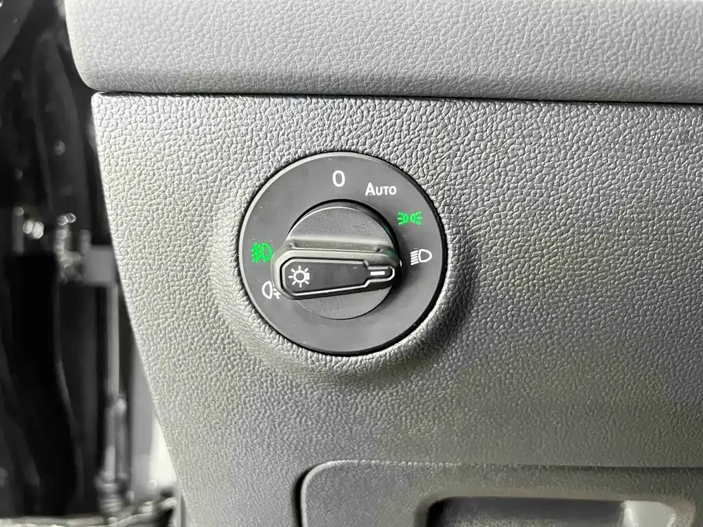 Volkswagen Tharu — фото 10