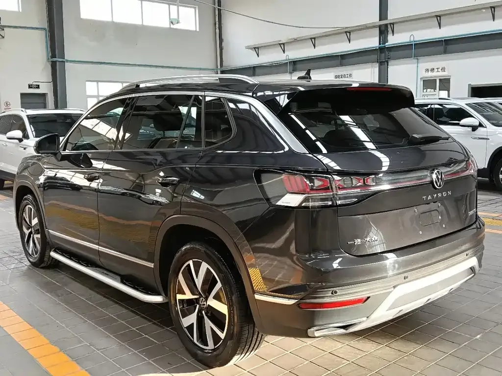 Volkswagen Tayron 2022 из CN, фото 9
