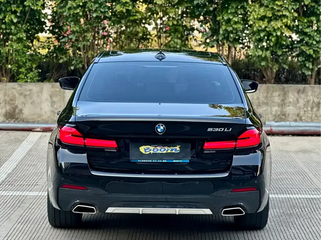 BMW 5 Series — фото 3