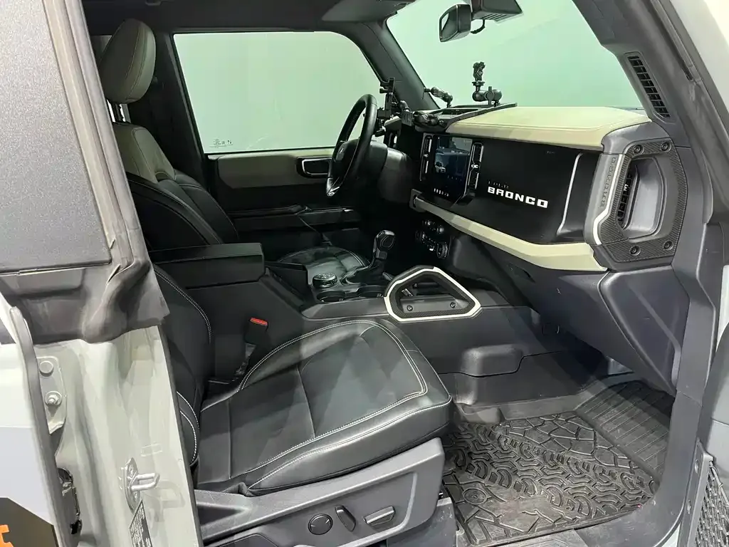 Ford Bronco 2025 из CN, фото 6