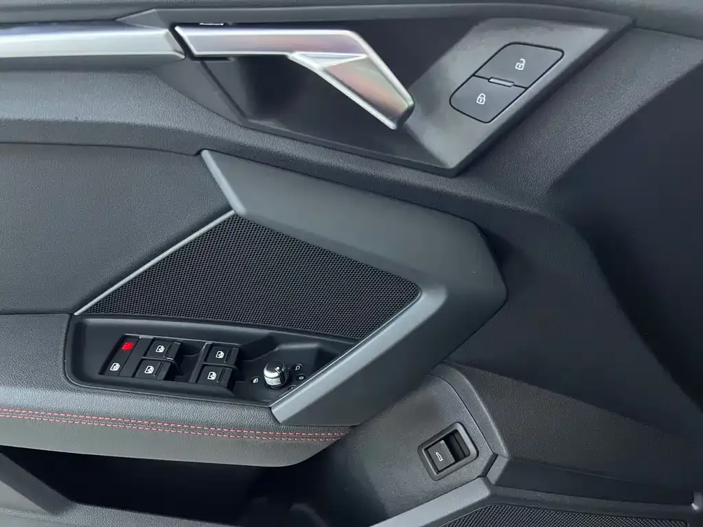 Audi A3 2022 из CN, фото 5
