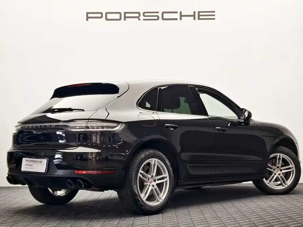 Porsche Macan — фото 10