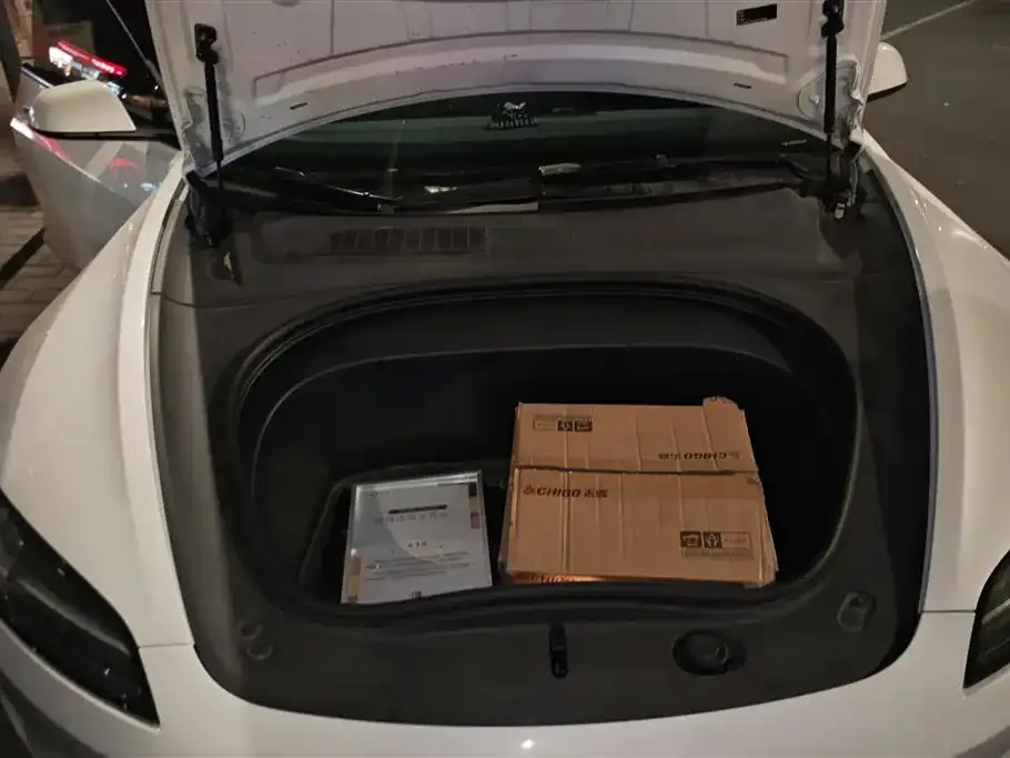Tesla Model 3 — фото 2