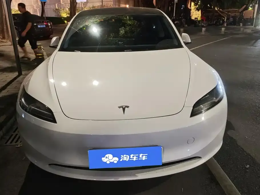 Tesla Model 3 — фото 6
