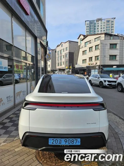 Tesla Model Y 2025 из KR, фото 8