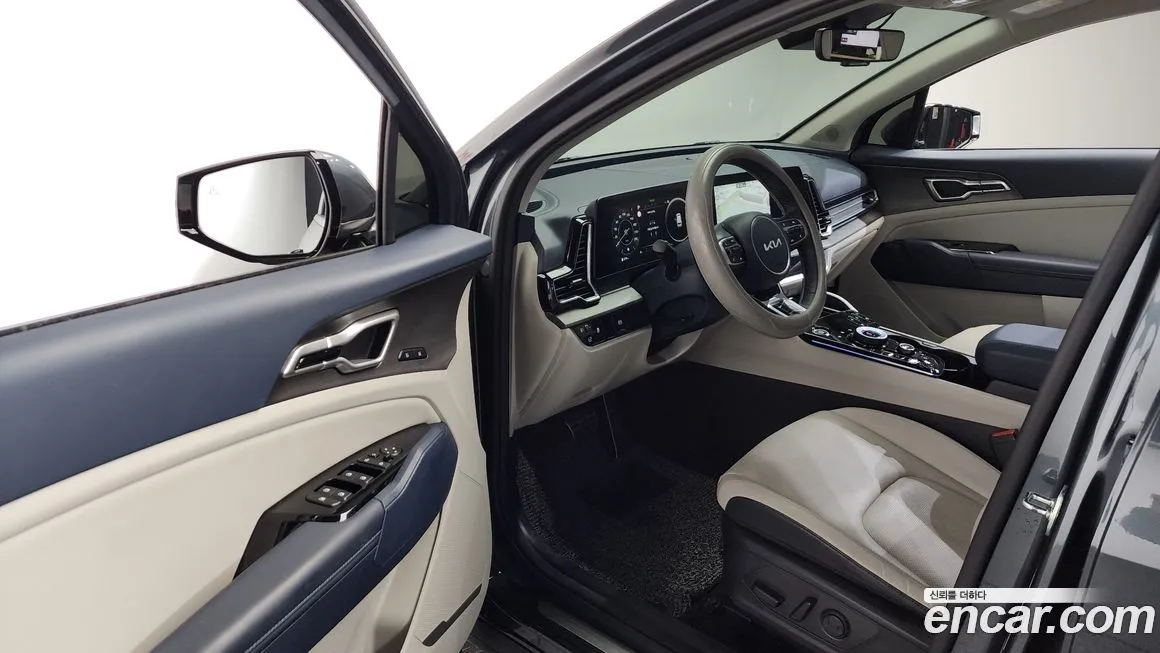 Kia Sportage — фото 9
