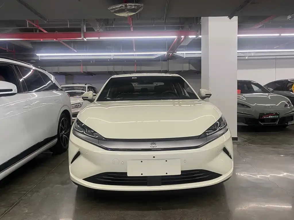 BYD Qin L — фото 2