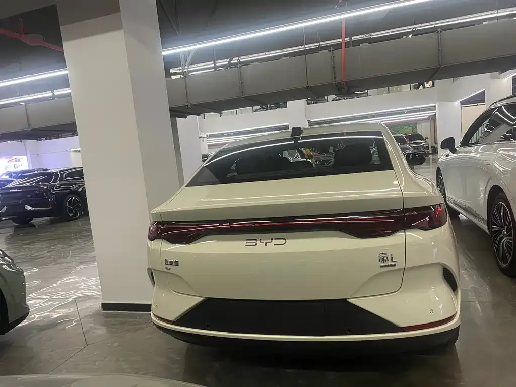BYD Qin L — фото 7
