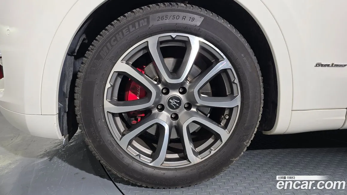 Maserati Levante 2021 из KR, фото 10