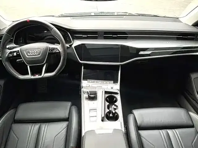 Audi A7 2021 из CN, фото 2