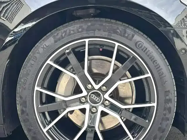 Audi A7 2021 из CN, фото 6