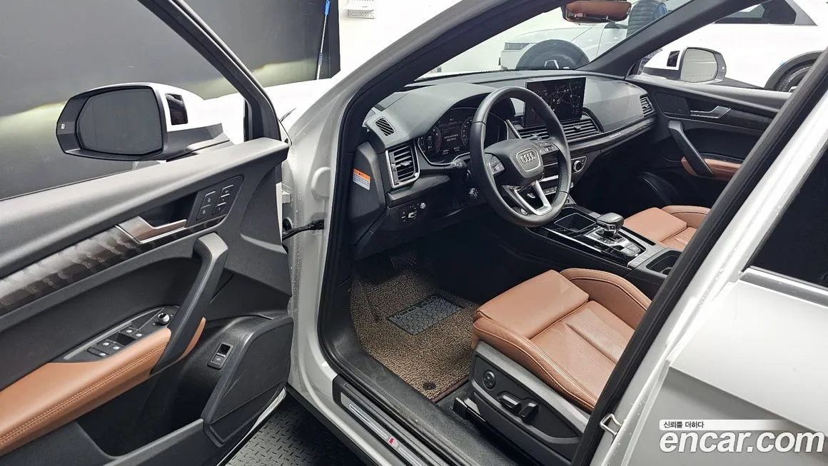 Audi Q5 2023 из KR, фото 7