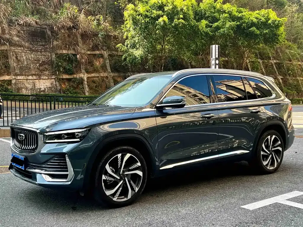 Geely Xingyue L — фото 1
