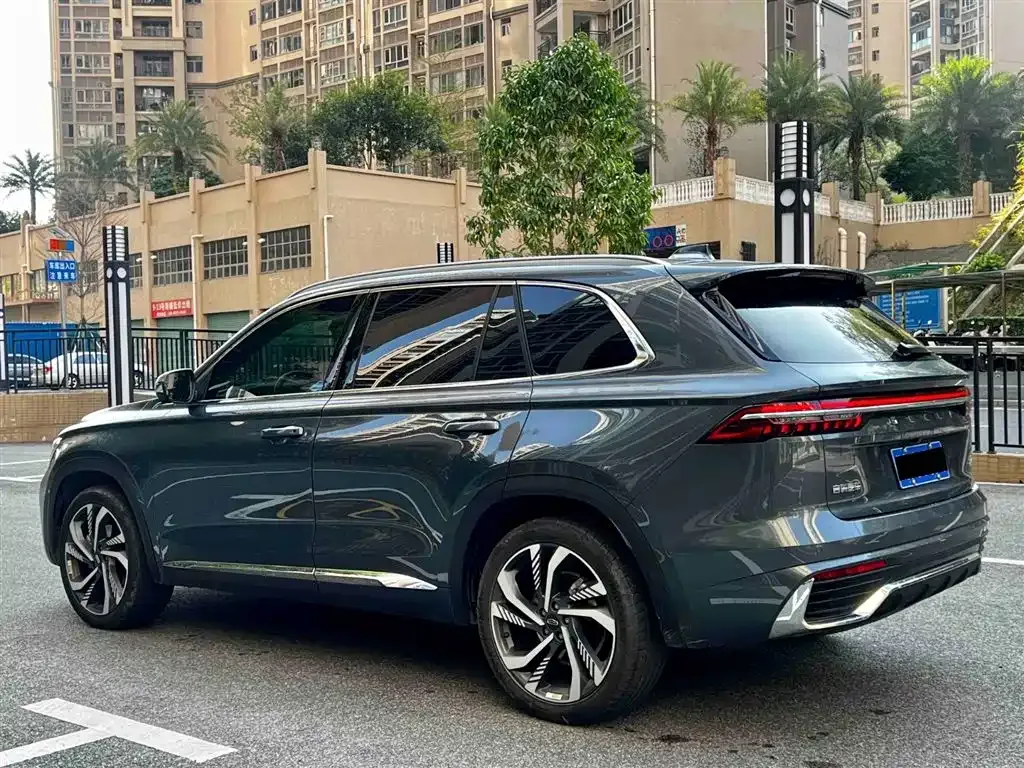 Geely Xingyue L — фото 4