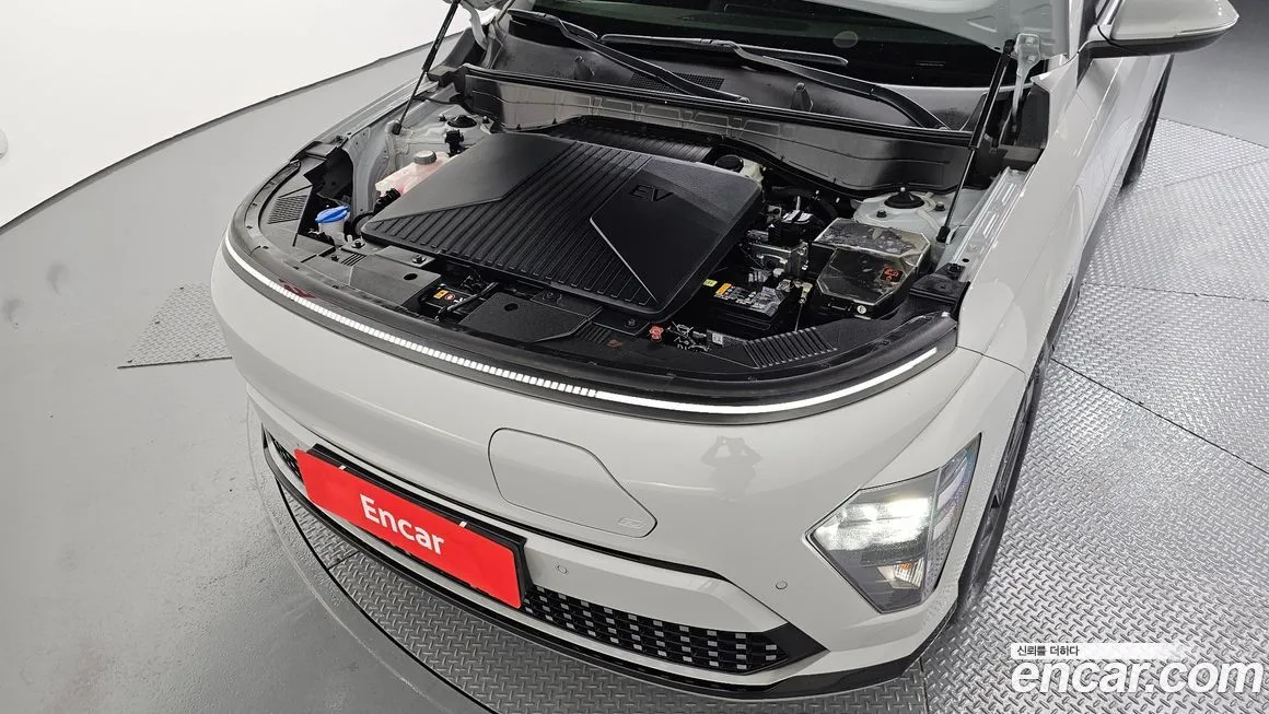 Hyundai Kona 2023 из KR, фото 4