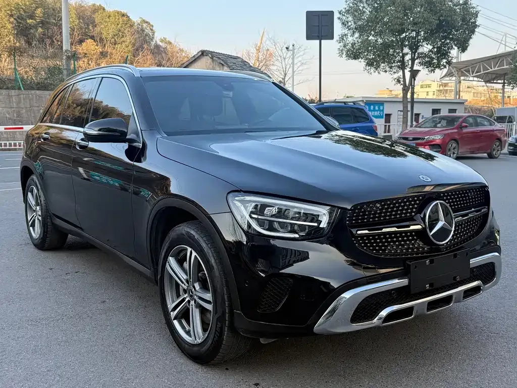 Mercedes-Benz GLC — фото 10