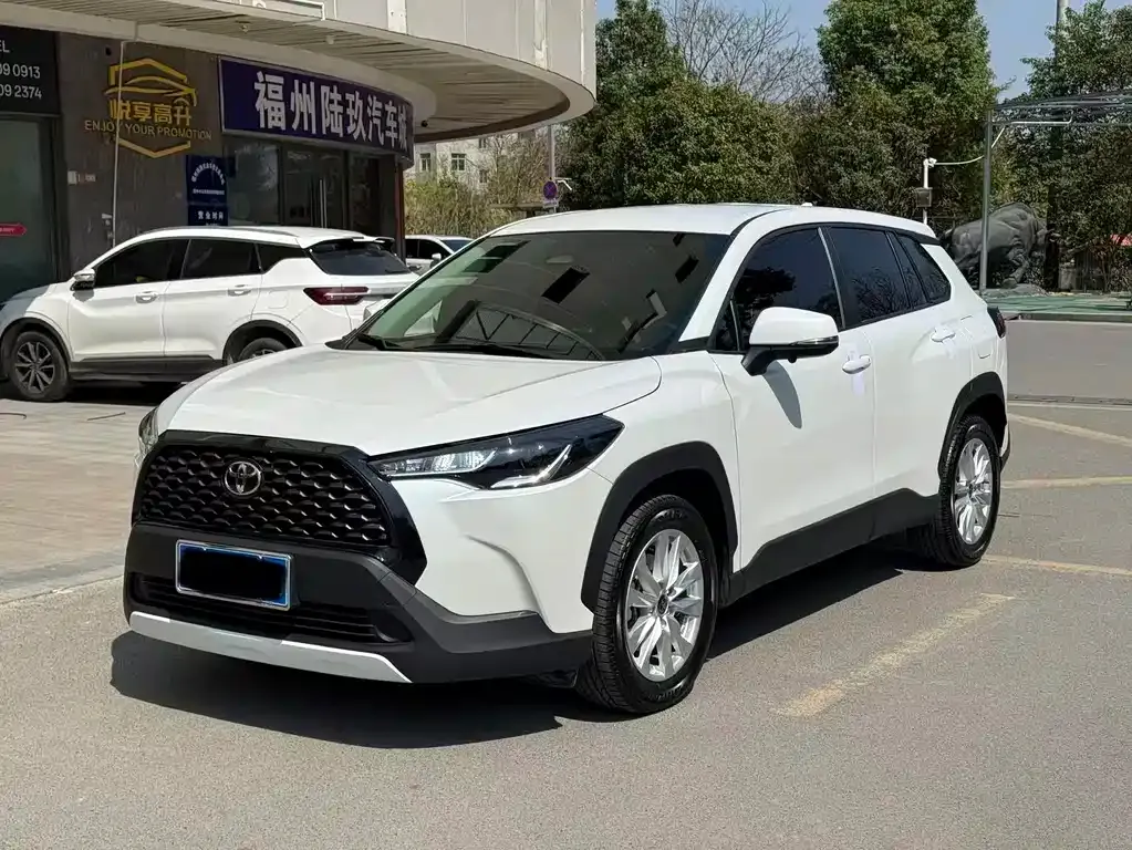 Toyota Corolla Cross 2025 из CN, фото 1