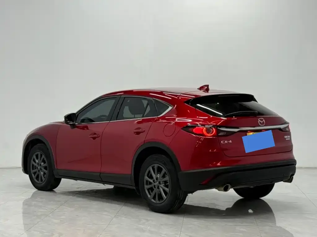 Mazda CX-4 — фото 3