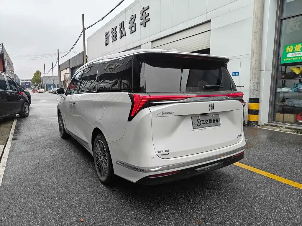 Buick GL8 Hybrid 2025 из CN, фото 6