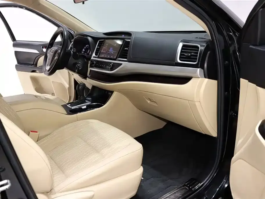 Toyota Highlander 2021 из CN, фото 4