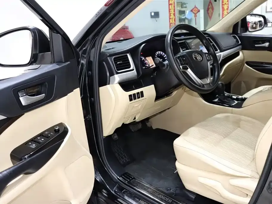 Toyota Highlander 2021 из CN, фото 10