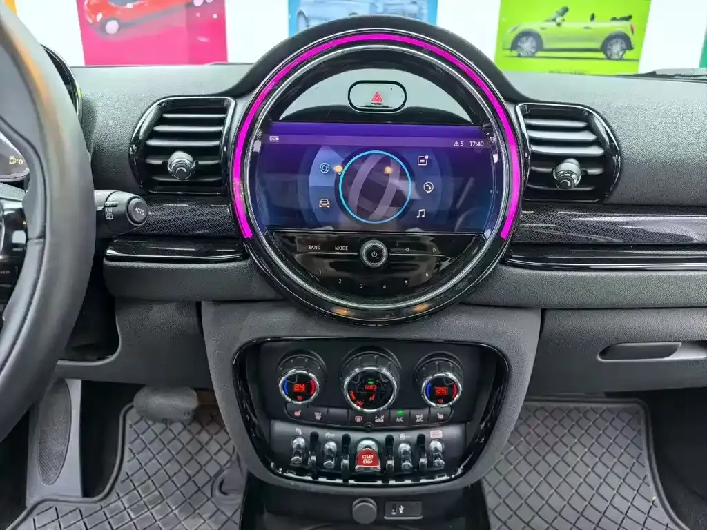MINI Clubman — фото 7