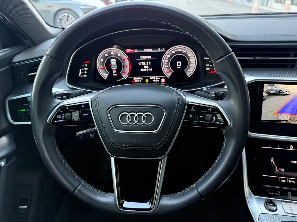 Audi A6L — фото 9