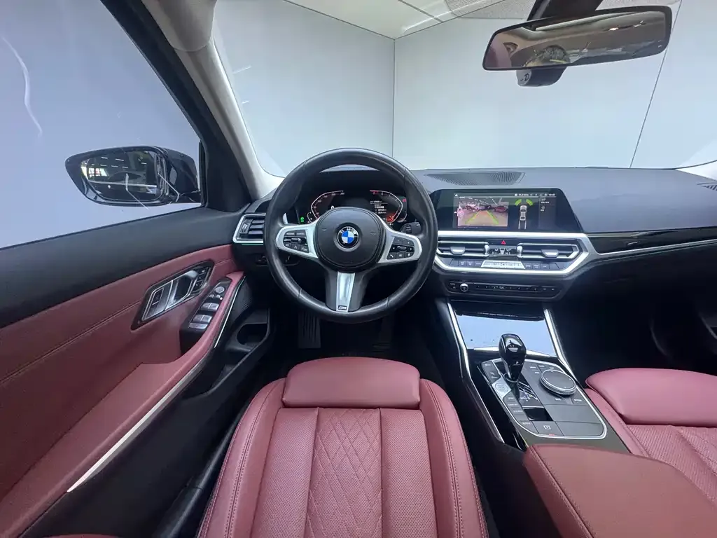 BMW 3 Series 2022 из CN, фото 9
