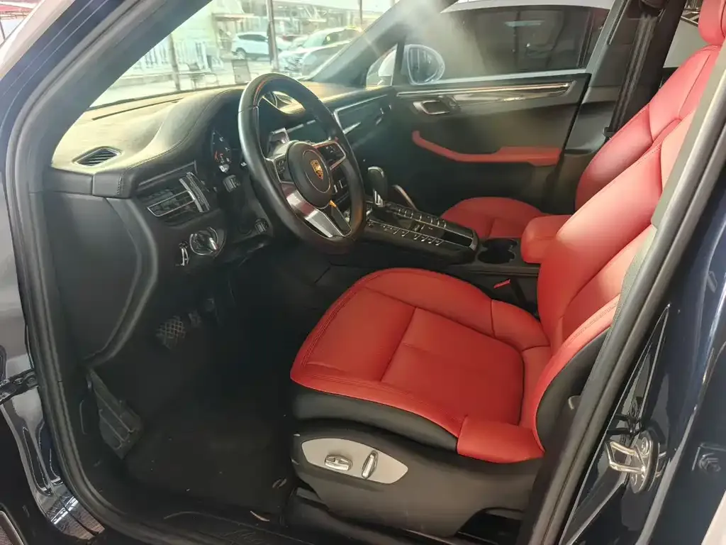Porsche Macan 2021 из CN, фото 4
