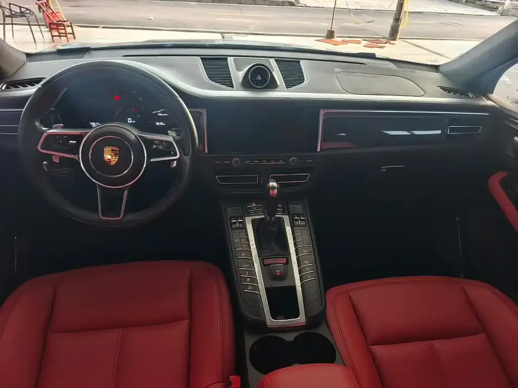 Porsche Macan 2021 из CN, фото 3