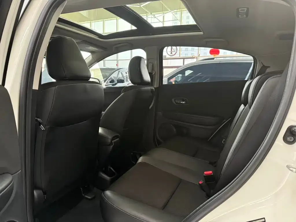 Honda Vezel 2022 из CN, фото 3
