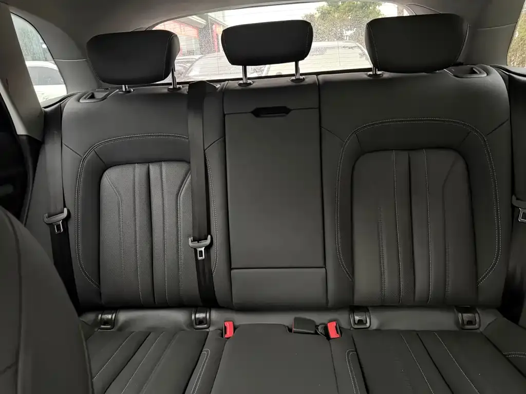 Audi Q5L 2022 из CN, фото 3