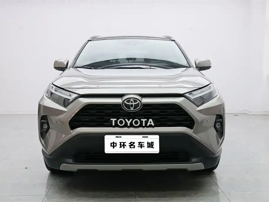 Toyota RAV4 2023 из CN, фото 3