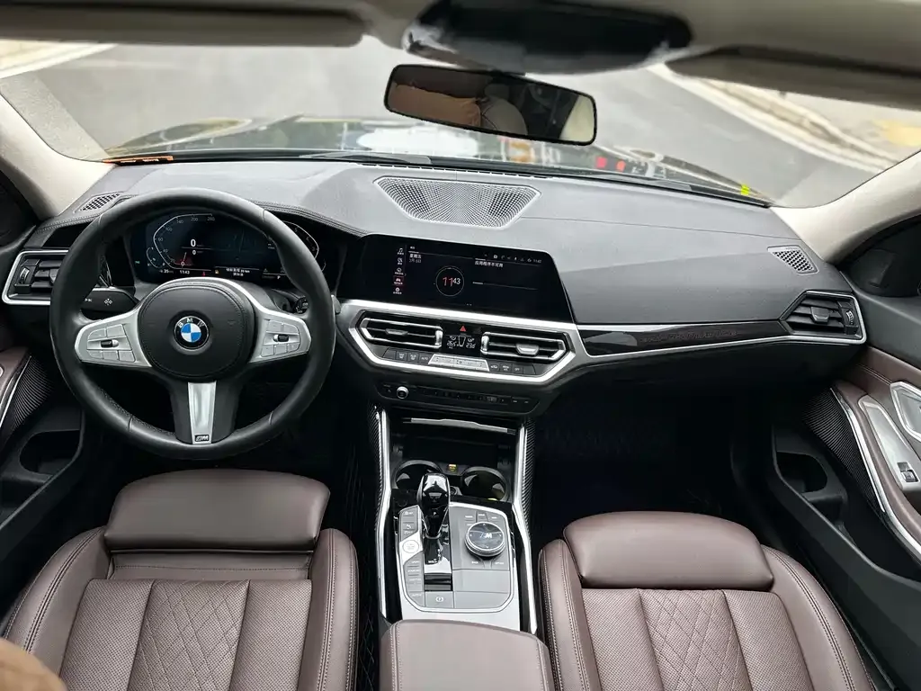 BMW 3 Series 2022 из CN, фото 3