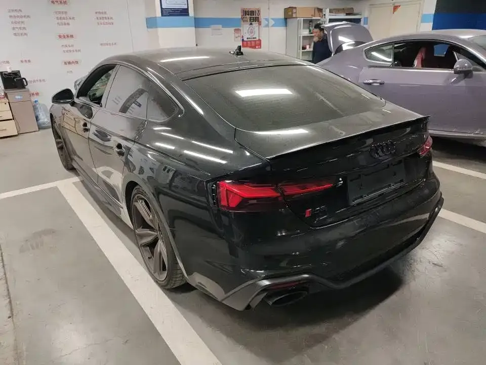 Audi RS 5 2024 из CN, фото 7