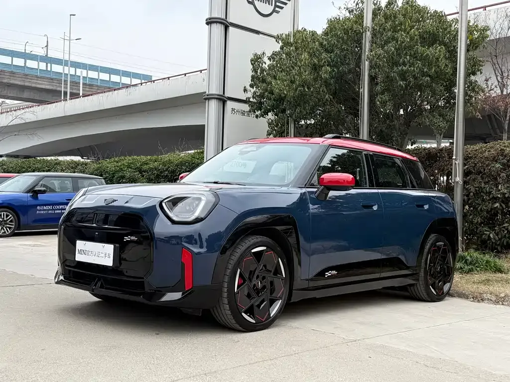 MINI Aceman JCW Electric