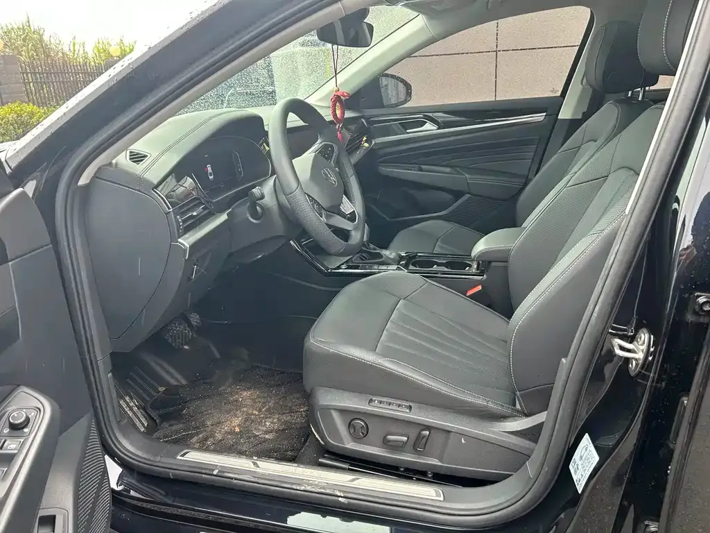 Volkswagen Passat — фото 4
