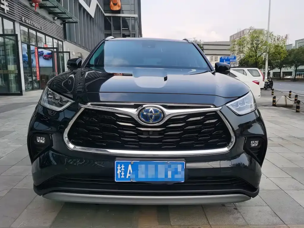 Toyota Highlander 2024 из CN, фото 10