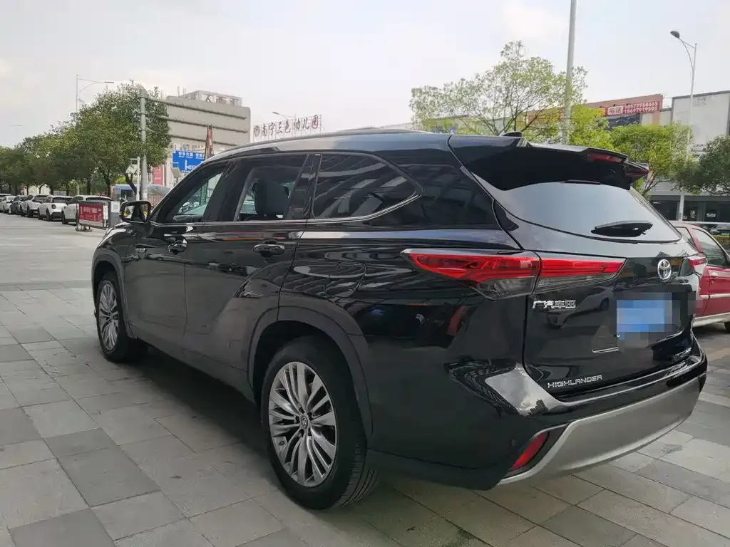 Toyota Highlander 2024 из CN, фото 8