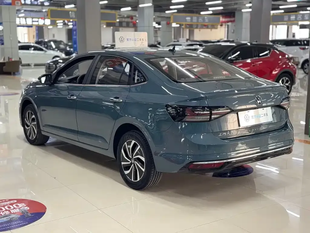 Volkswagen Lavida 2023 из CN, фото 5
