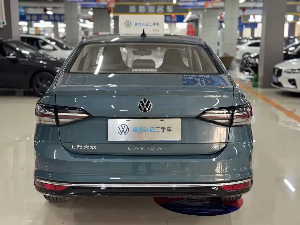 Volkswagen Lavida 2023 из CN, фото 10