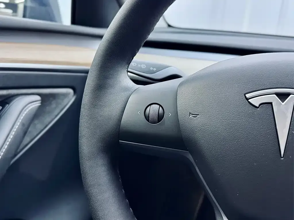 Tesla Model Y 2022 из CN, фото 9