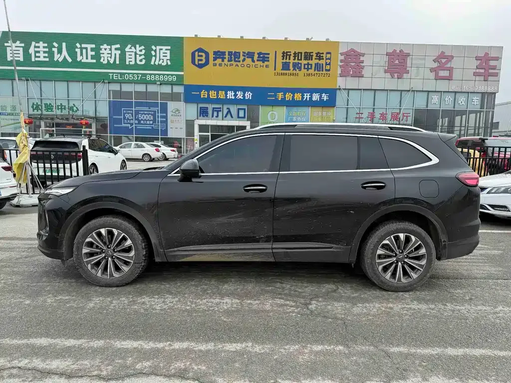 Buick Envision Plus — фото 4