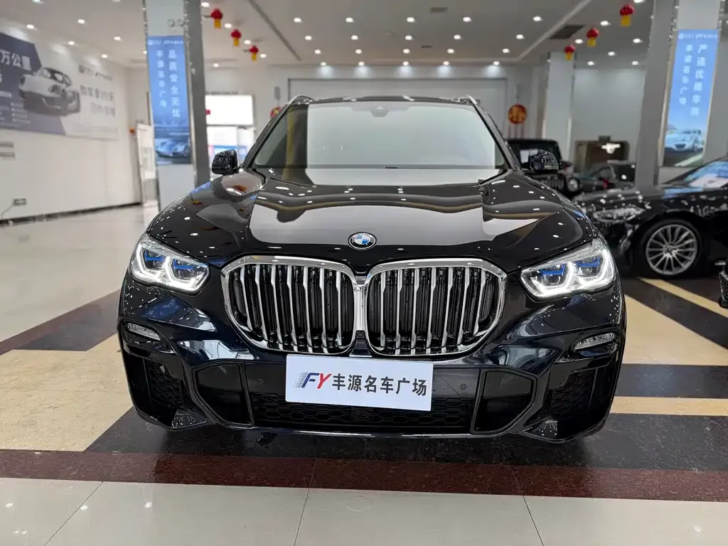 BMW X5 (Import) — фото 6