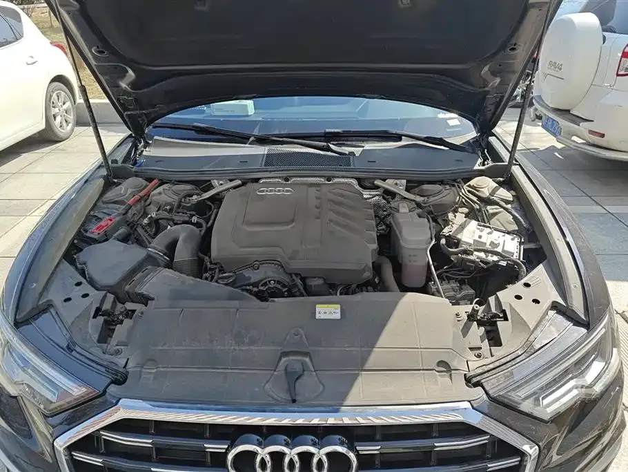 Audi A6L 2024 из CN, фото 3