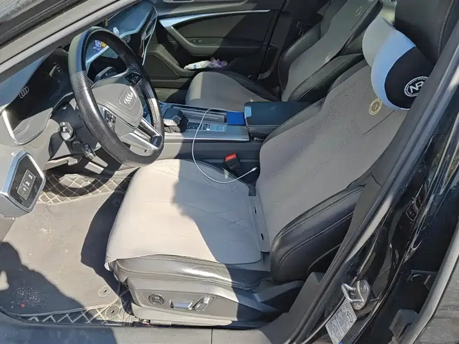 Audi A6L 2024 из CN, фото 5