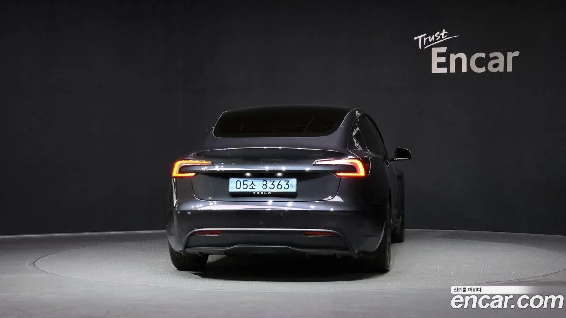 Tesla Model 3 — фото 5